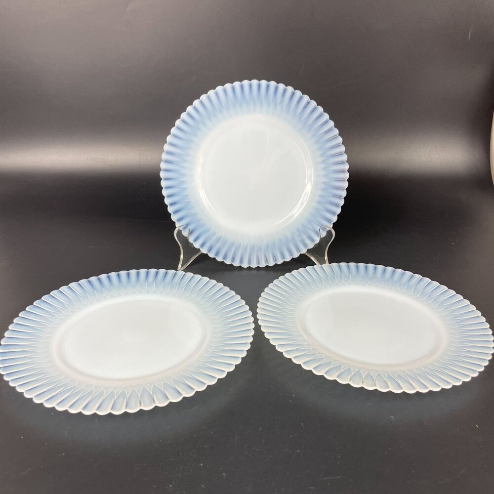 MacBeth-Evans Petalware Monax White Salad Plates Set Of 3 8 Ribbed Edge